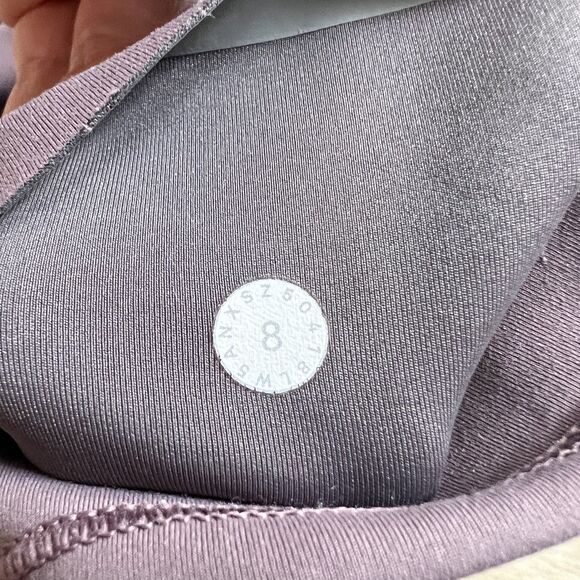 Lululemon In Movement Tight Leggings 25"-Size 8 - Picture 6 of 9